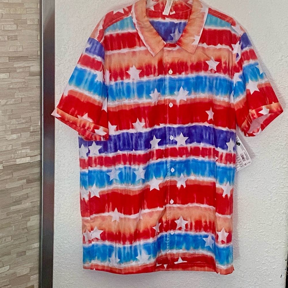 Amscan Patriotic Star all over Shirt Size Small/Medium